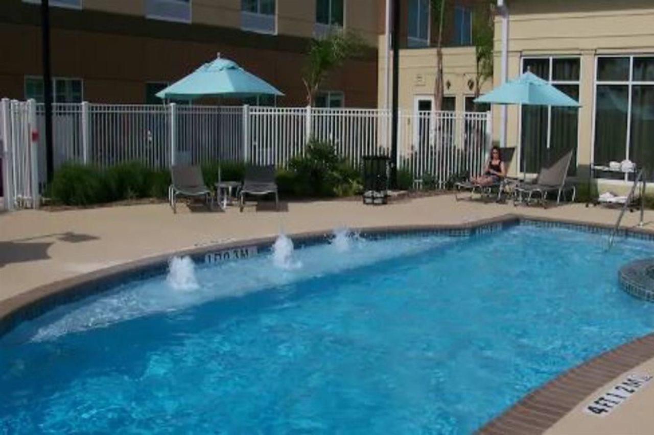 Hilton Garden Inn Houston-Pearland Exterior foto